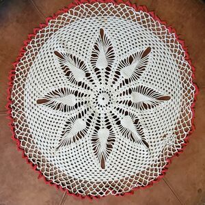 Vintage Handmade Acorn Doily White w/ Pink Edging Crochet 22 Inch
